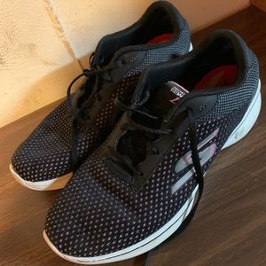 Pink ribbon Skechers